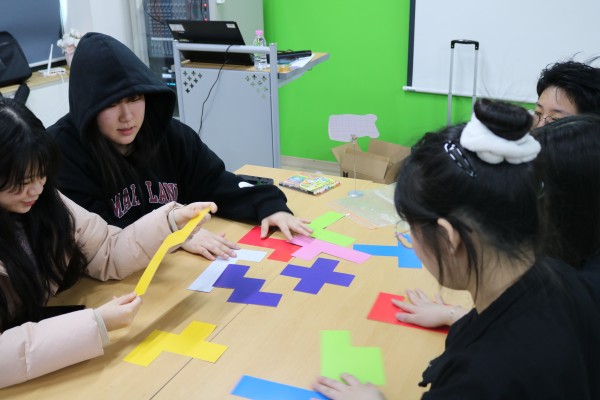 d4ab04ee825e1a56bbc25c4f0d7dd308_1711527